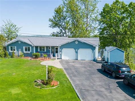 homes for sale clarence rockland  It has a population of over 23,000 people and covers an area of 297